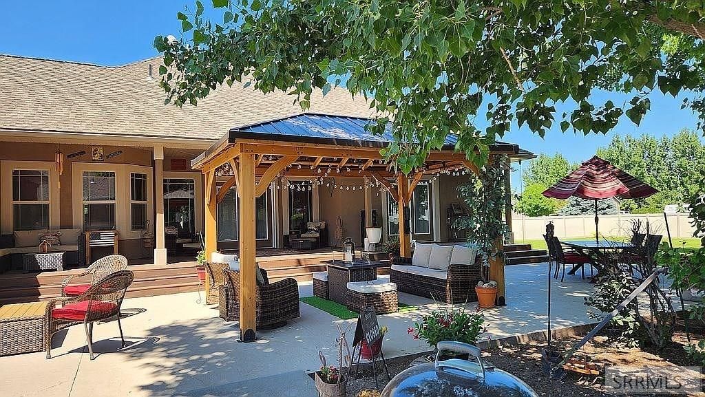 Image 37 of property listing at 5050 E Tildy Lane, Ammon, ID 83401
