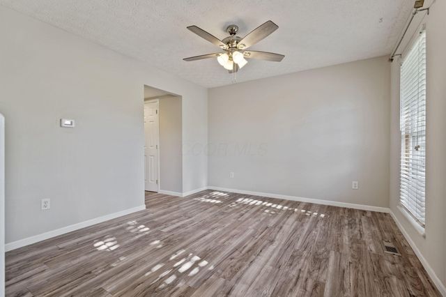 8536 Robbins Loop Drive, Reynoldsburg, OH 43068