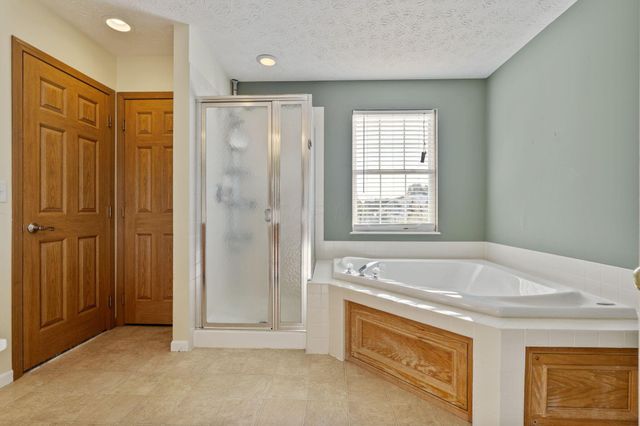 8536 Robbins Loop Drive, Reynoldsburg, OH 43068