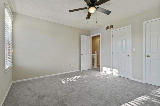 8536 Robbins Loop Drive, Reynoldsburg, OH 43068