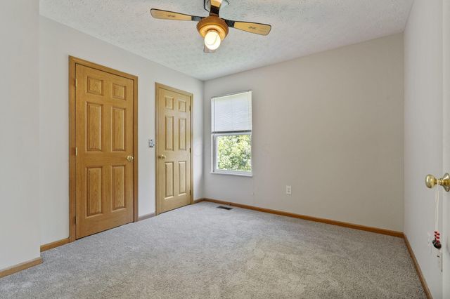 8536 Robbins Loop Drive, Reynoldsburg, OH 43068