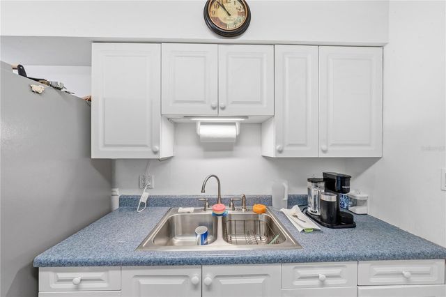 6016 TAVENDALE DRIVE, Orlando, FL 32809