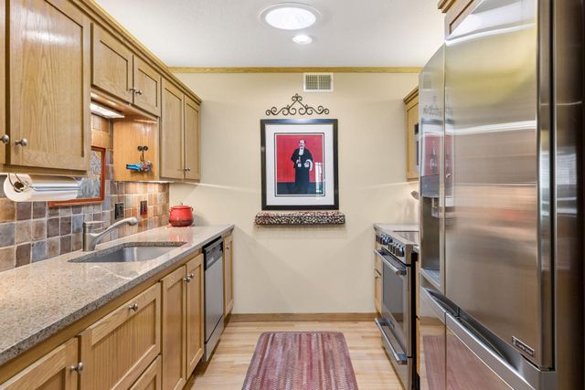 11236 W River Road, Champlin, MN 55316