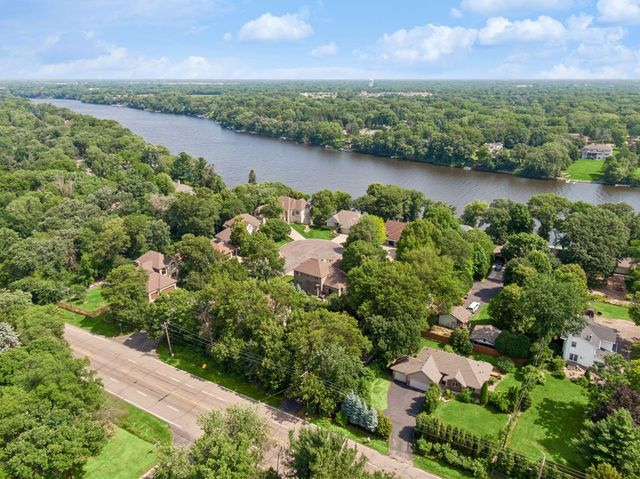 11236 W River Road, Champlin, MN 55316