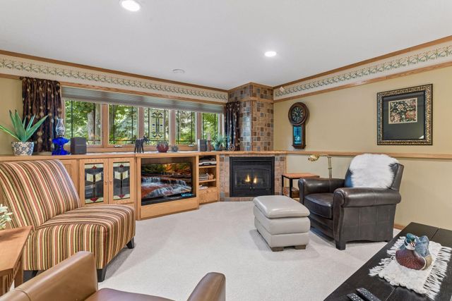 11236 W River Road, Champlin, MN 55316