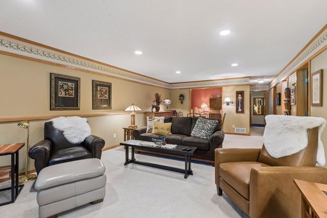 11236 W River Road, Champlin, MN 55316