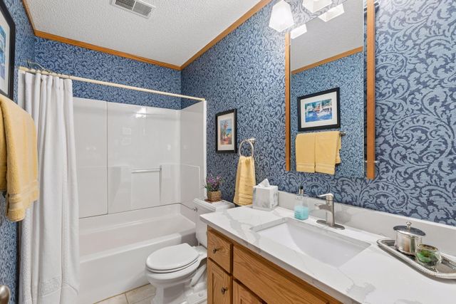 11236 W River Road, Champlin, MN 55316