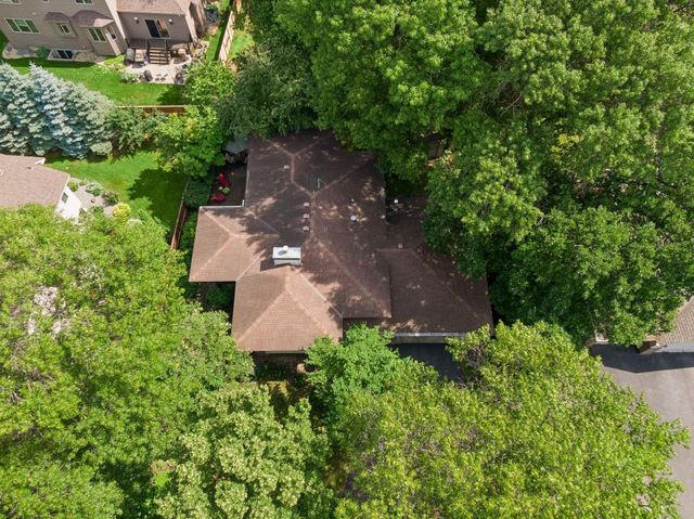 11236 W River Road, Champlin, MN 55316