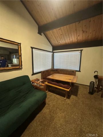 358 San Bernardino Avenue, Sugarloaf, CA 92386