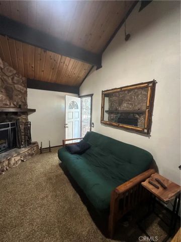 358 San Bernardino Avenue, Sugarloaf, CA 92386