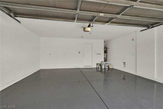 340 SILVERADO PINES Avenue ., Las Vegas, NV 89123