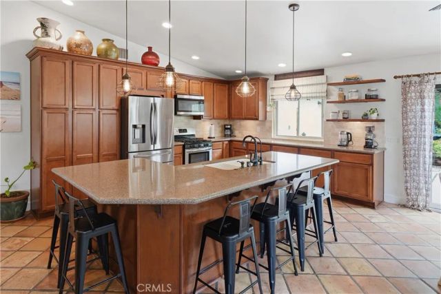 31607 Hipshot Drive, Castaic, CA 91384