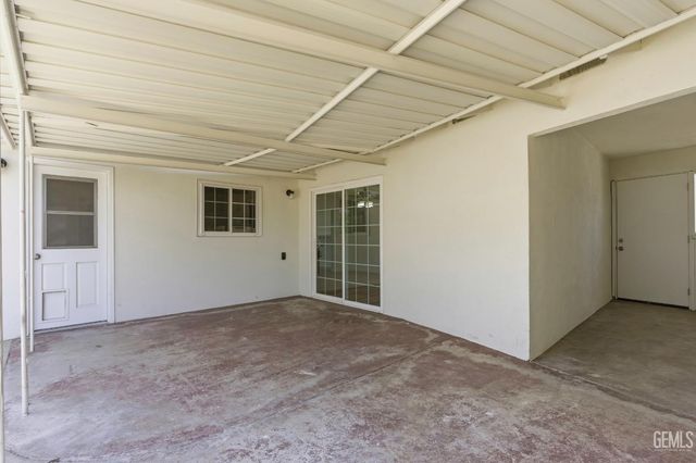 4108 Wood Lane, Bakersfield, CA 93309