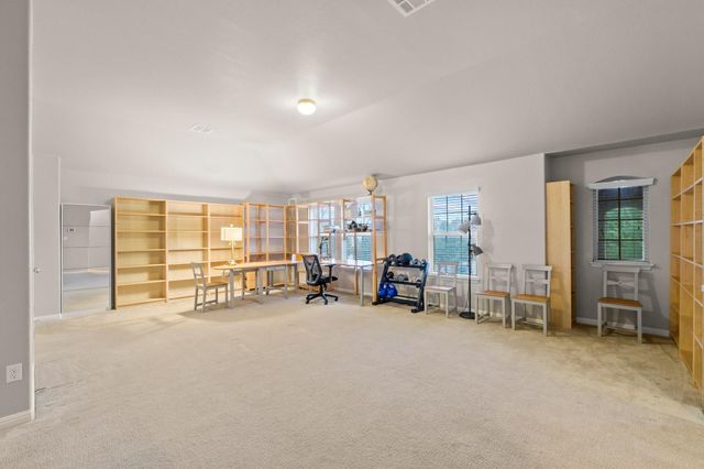 112 David Duval CT, Round Rock, TX 78664