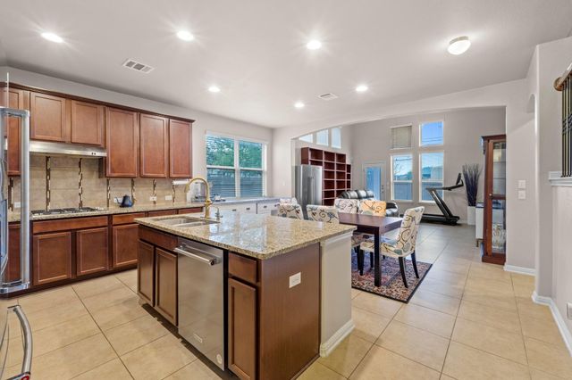 112 David Duval CT, Round Rock, TX 78664