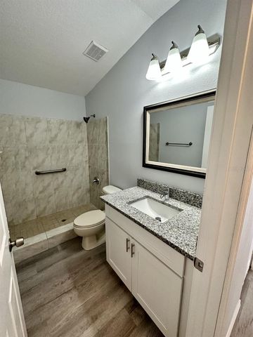 813 PONDEROSA PINE COURT, Orlando, FL 32825