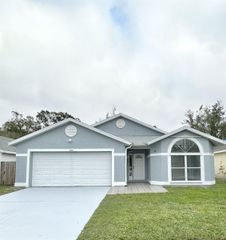 813 PONDEROSA PINE COURT, Orlando, FL 32825