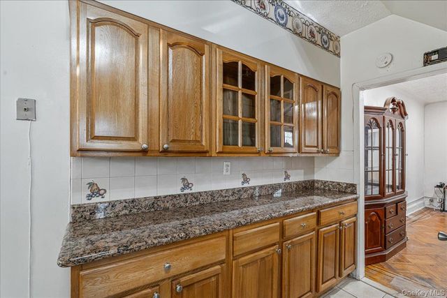 540 E 52nd Street, Brooklyn, NY 11203