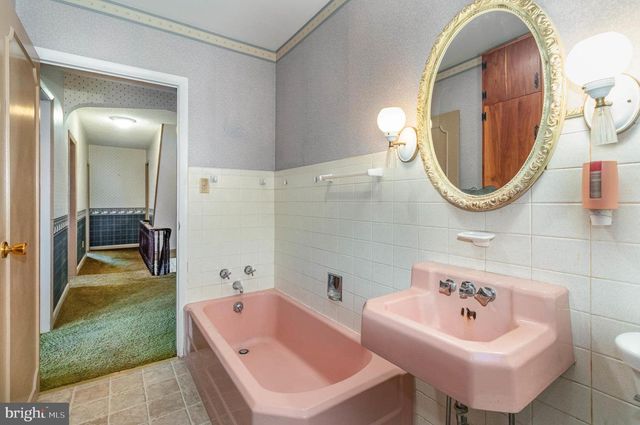 477 NORTH ST, Millersburg, PA 17061