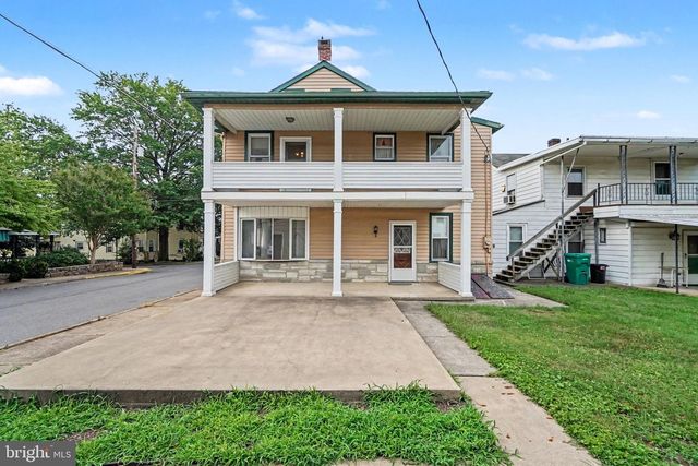 477 NORTH ST, Millersburg, PA 17061