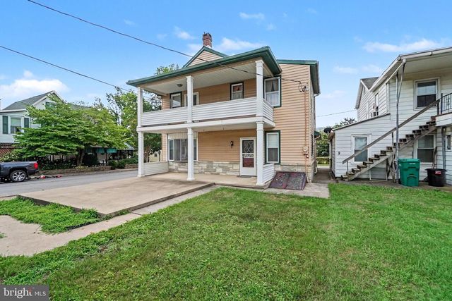 477 NORTH ST, Millersburg, PA 17061