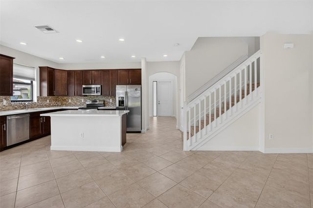 5836 Sandbirch Way, Lake Worth, FL 33463