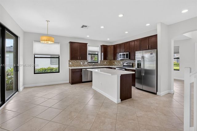 5836 Sandbirch Way, Lake Worth, FL 33463