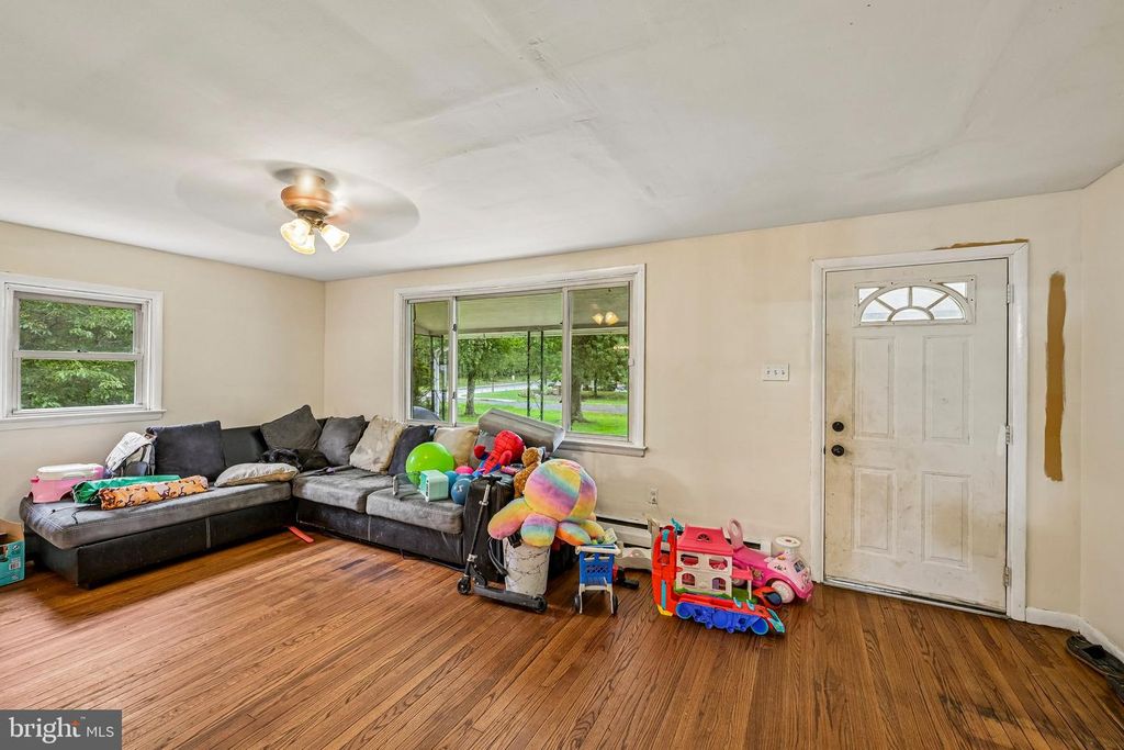 3235 MARILYN AVE #, Norristown, PA 19403 — photo 5