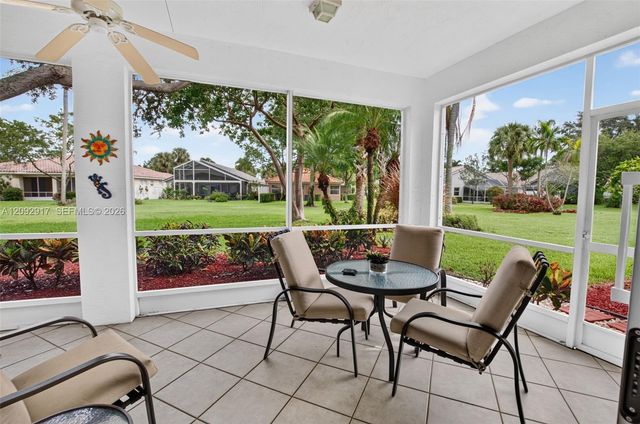6423 Pebble Creek Way, Boynton Beach, FL 33437