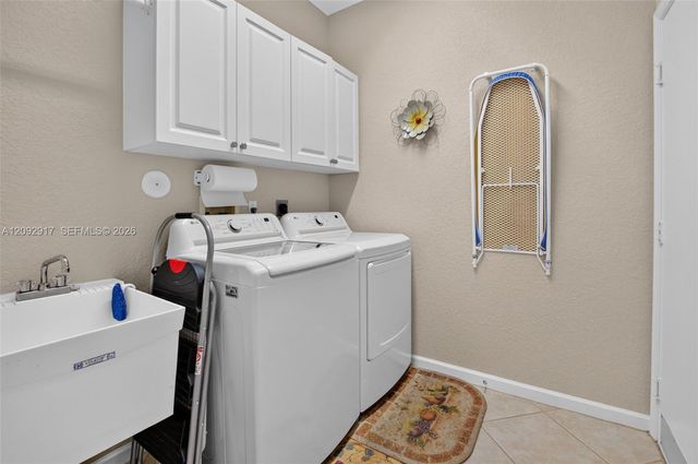 6423 Pebble Creek Way, Boynton Beach, FL 33437