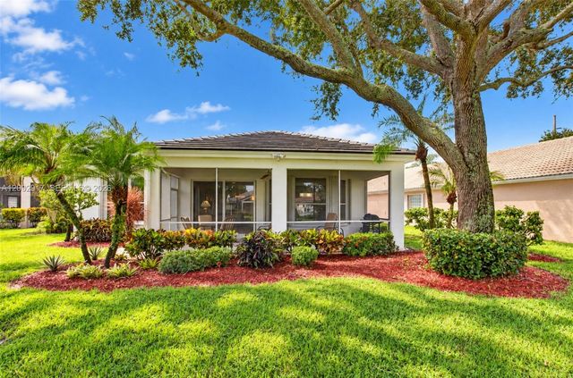 6423 Pebble Creek Way, Boynton Beach, FL 33437