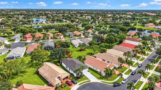6423 Pebble Creek Way, Boynton Beach, FL 33437