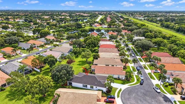 6423 Pebble Creek Way, Boynton Beach, FL 33437