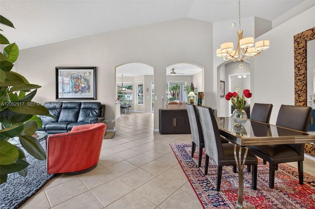 6423 Pebble Creek Way, Boynton Beach, FL 33437