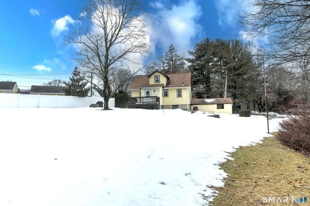 15 Brewster Road, Milford, CT 06460