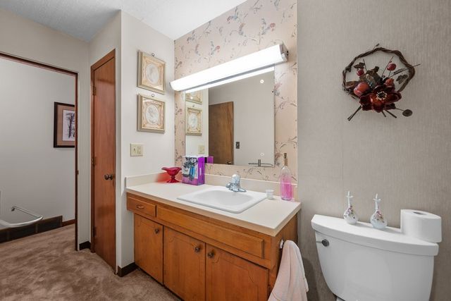 543 40th Avenue, East Moline, IL 61244