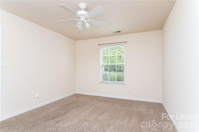 2836 Oasis Lane, Charlotte, NC 28214