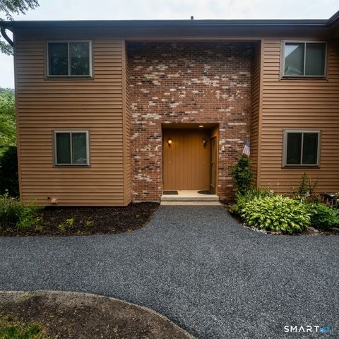 150 Burritt Street 6J, Southington, CT 06479