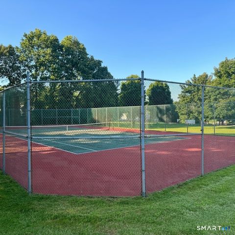 150 Burritt Street 6J, Southington, CT 06479
