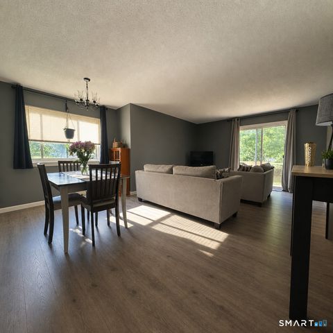150 Burritt Street 6J, Southington, CT 06479