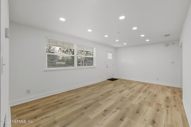 8249 PASCHAL Street, Jacksonville, FL 32220