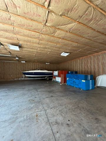 722 Allen Avenue, Cheshire, CT 06410