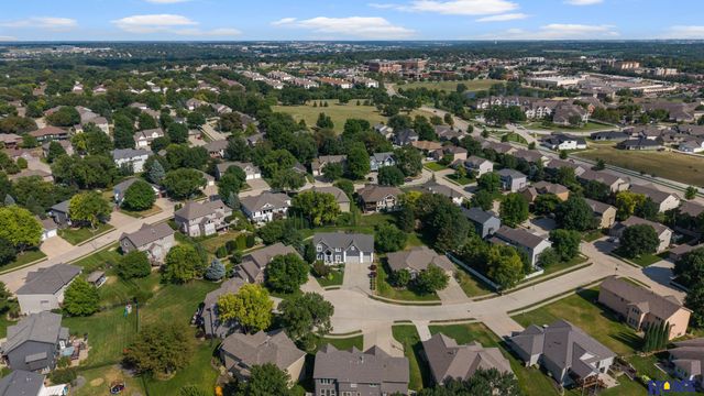 1711 S 177th Circle, Omaha, NE 68130