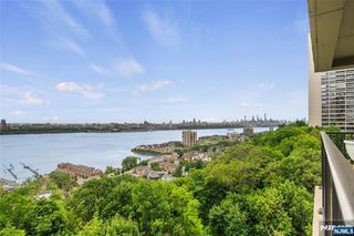 3 Horizon 801, Fort Lee, NJ 07024
