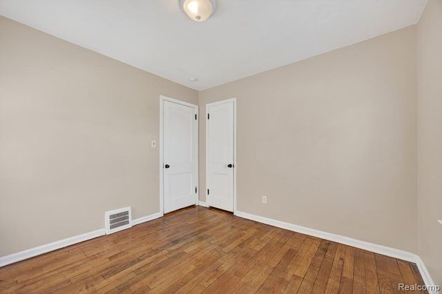 4924 Howe Road, Wayne, MI 48184