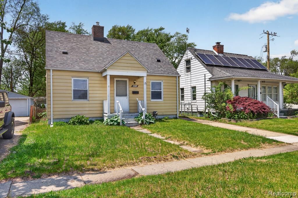 4924 Howe Road, Wayne, MI 48184