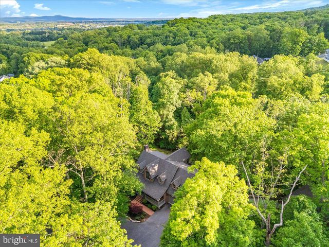 5019 OLD SWIMMING POOL RD, Frederick, MD 21703