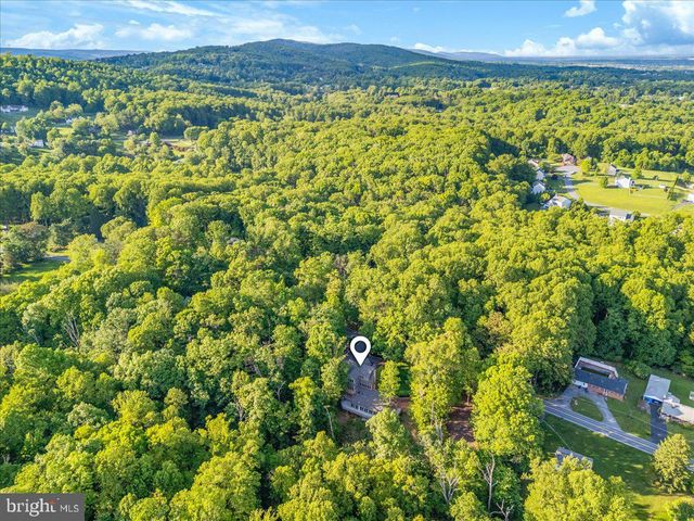 5019 OLD SWIMMING POOL RD, Frederick, MD 21703