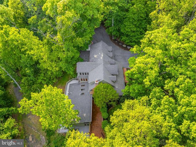 5019 OLD SWIMMING POOL RD, Frederick, MD 21703