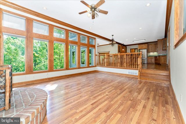 5019 OLD SWIMMING POOL RD, Frederick, MD 21703